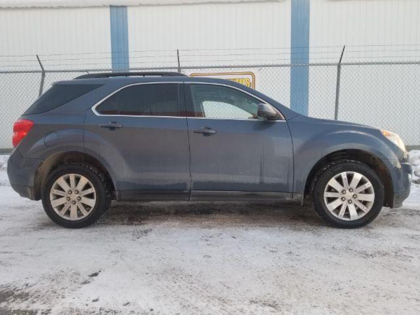 2011 Chevrolet Equinox 2LT AWD (2CNFLNEC0B6) with an 2.4L L4 DOHC 16V engine, 6-Speed Automatic transmission, located at 1800 West Broadway, Missoula, 59808, (406) 543-1986, 46.881348, -114.023628 - Photo#3