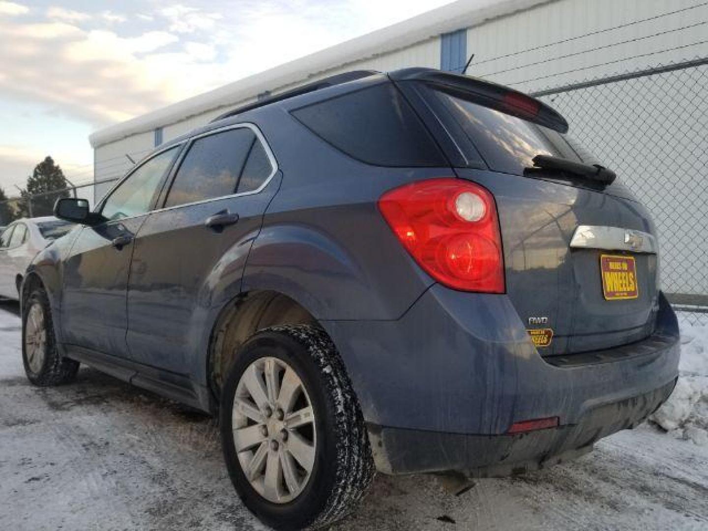 2011 Chevrolet Equinox 2LT AWD (2CNFLNEC0B6) with an 2.4L L4 DOHC 16V engine, 6-Speed Automatic transmission, located at 1800 West Broadway, Missoula, 59808, (406) 543-1986, 46.881348, -114.023628 - Photo#5