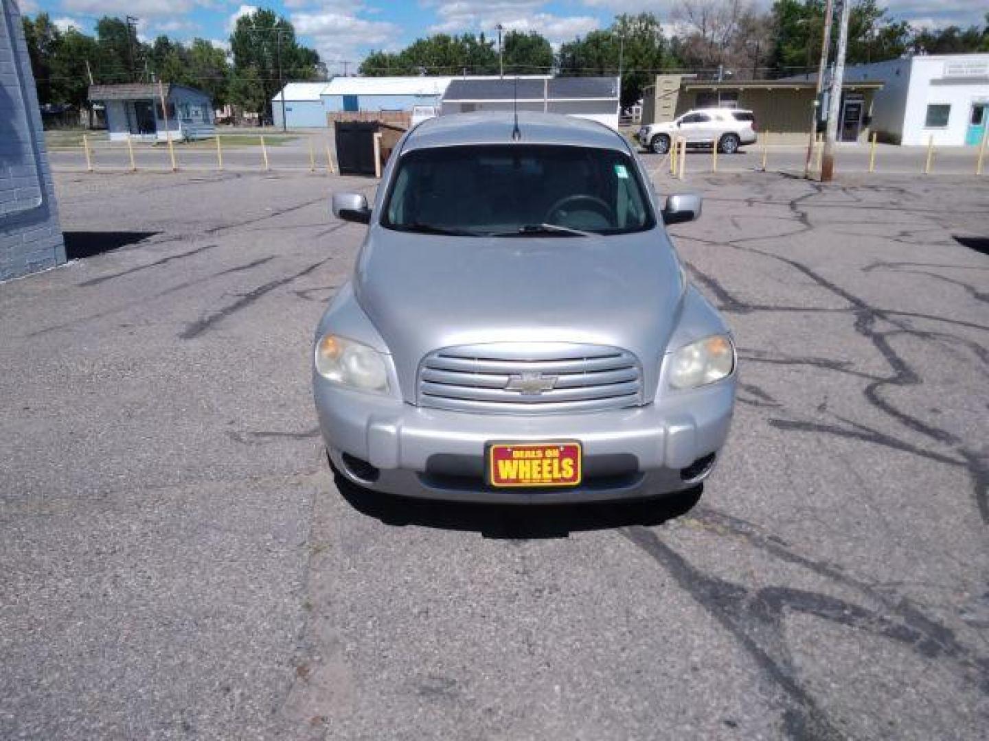 2011 Chevrolet HHR 1LT (3GNBABFWXBS) with an 2.2L L4 DOHC 16V FFV engine, 4-Speed Automatic transmission, located at 4047 Montana Ave., Billings, MT, 59101, 45.770847, -108.529800 - Photo#2