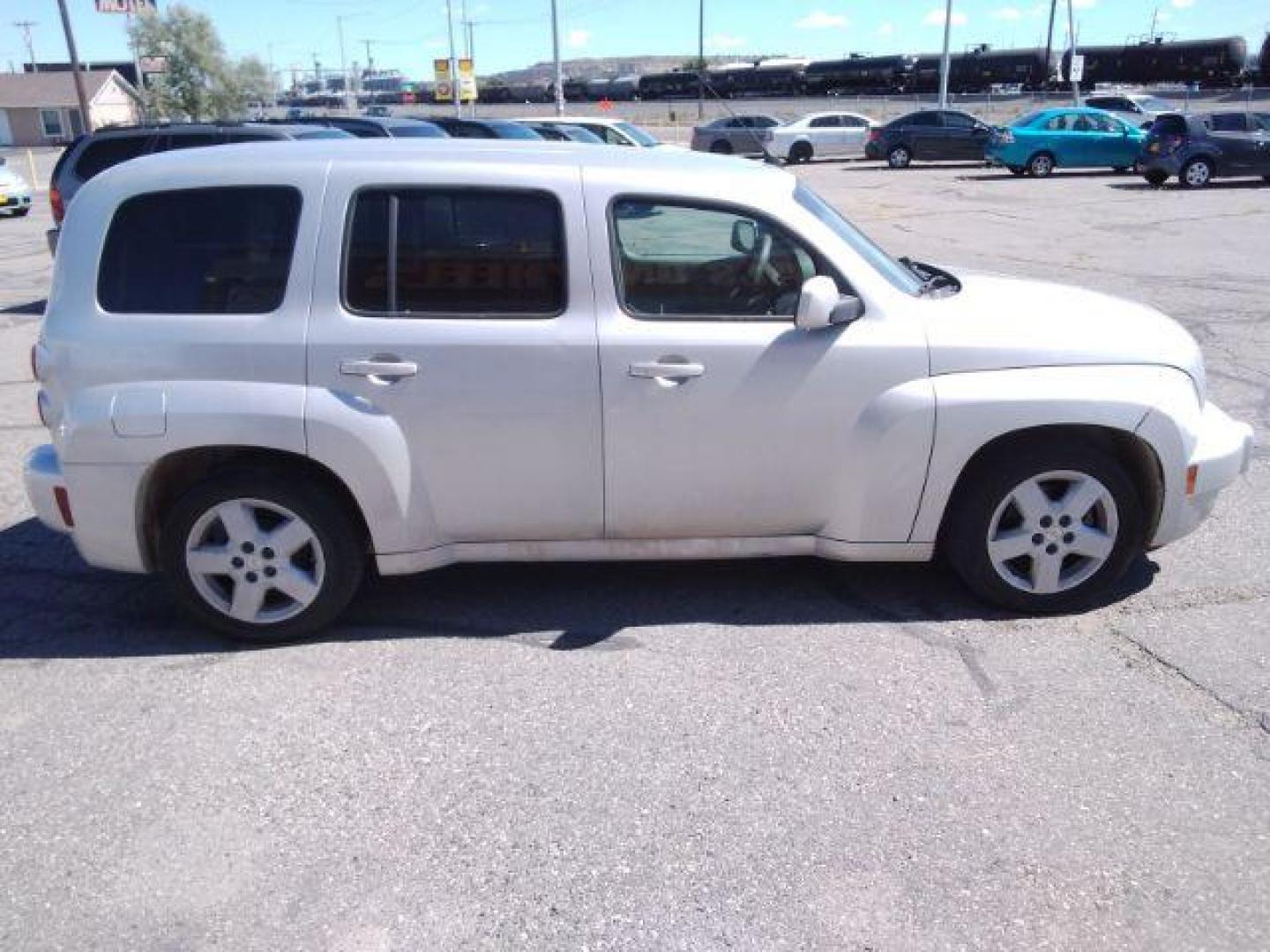 2011 Chevrolet HHR 1LT (3GNBABFWXBS) with an 2.2L L4 DOHC 16V FFV engine, 4-Speed Automatic transmission, located at 4047 Montana Ave., Billings, MT, 59101, 45.770847, -108.529800 - Photo#4