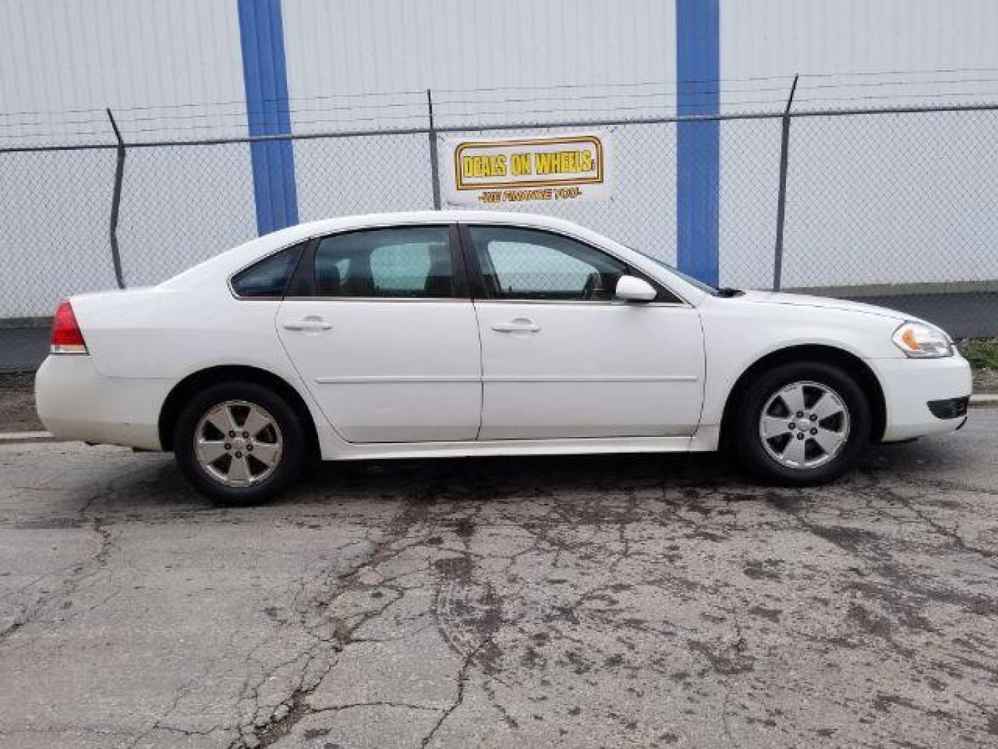 2011 Chevrolet Impala LT (2G1WG5EK4B1) with an 3.5L V6 OHV 16V FFV engine, 4-Speed Automatic transmission, located at 4801 10th Ave S,, Great Falls, MT, 59405, 0.000000, 0.000000 - Photo#5