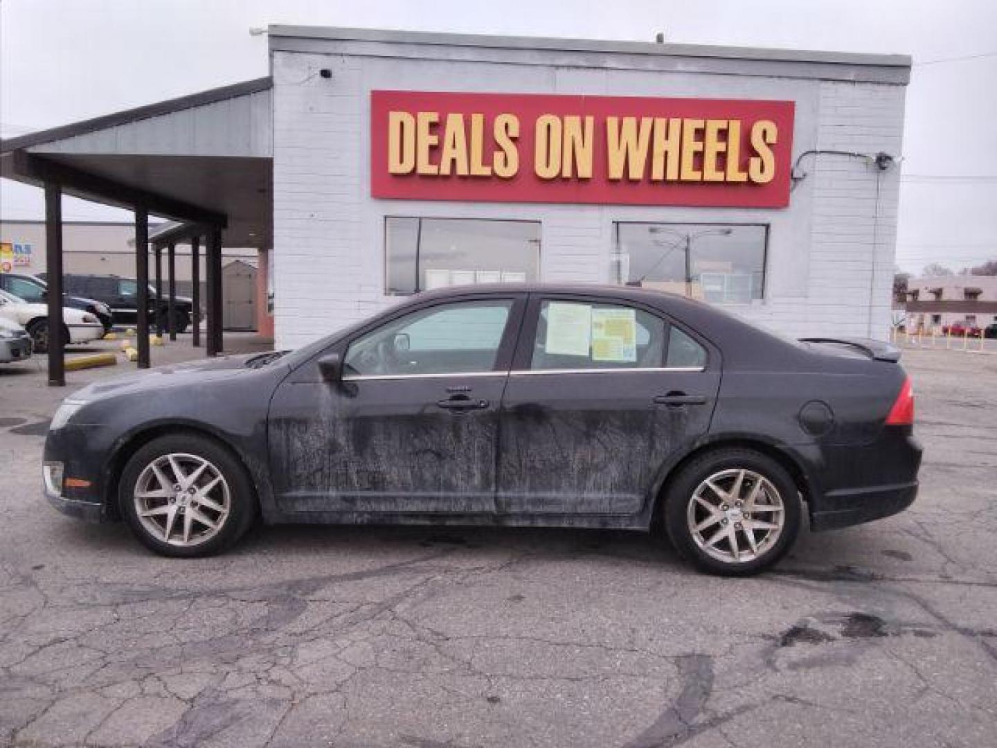 2011 Ford Fusion I4 SEL (3FAHP0JA5BR) with an 2.5L L4 DOHC 16V engine, located at 4047 Montana Ave., Billings, MT, 59101, 45.770847, -108.529800 - Photo#0