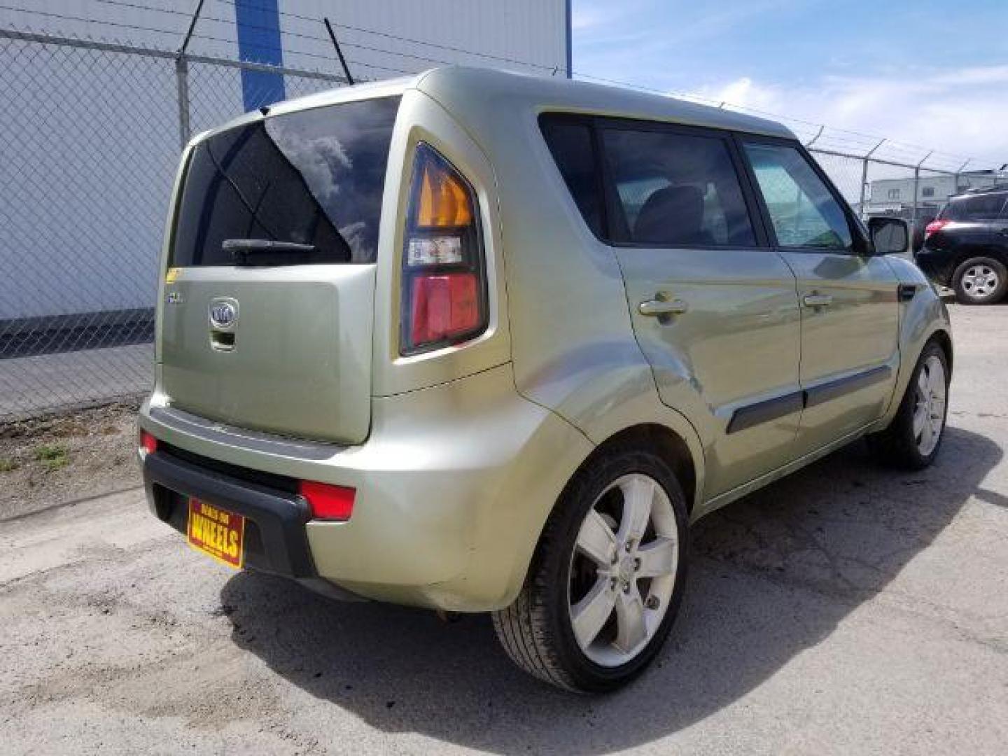 2011 Kia Soul Sport (KNDJT2A2XB7) with an 2.0L L4 DOHC 16V engine, located at 4801 10th Ave S,, Great Falls, MT, 59405, 0.000000, 0.000000 - Photo#4