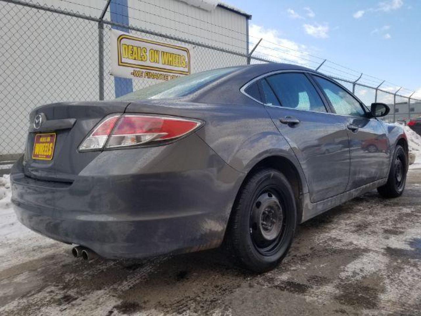 2011 Mazda Mazda6 I Touring (1YVHZ8BH5B5) with an 2.5L L4 DOHC 16V engine, located at 4801 10th Ave S,, Great Falls, MT, 59405, 0.000000, 0.000000 - Photo#4