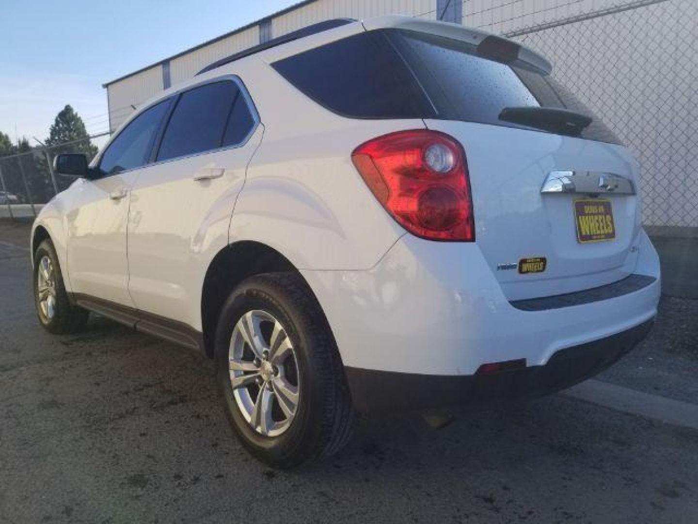 2013 Chevrolet Equinox 1LT AWD (2GNFLEEK0D6) with an 2.4L L4 DOHC 16V engine, 6-Speed Automatic transmission, located at 1800 West Broadway, Missoula, 59808, (406) 543-1986, 46.881348, -114.023628 - Photo#3