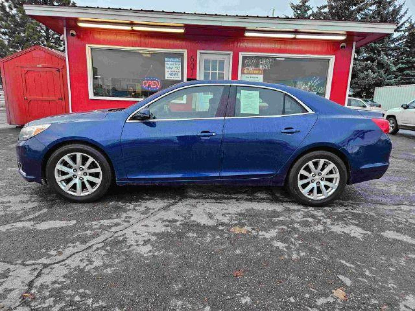 2013 Chevrolet Malibu 2LT (1G11E5SA9DU) with an 2.5L L4 DOHC 16V engine, 6-Speed Automatic transmission, located at 601 E. Idaho St., Kalispell, MT, 59901, 0.000000, 0.000000 - Photo#1