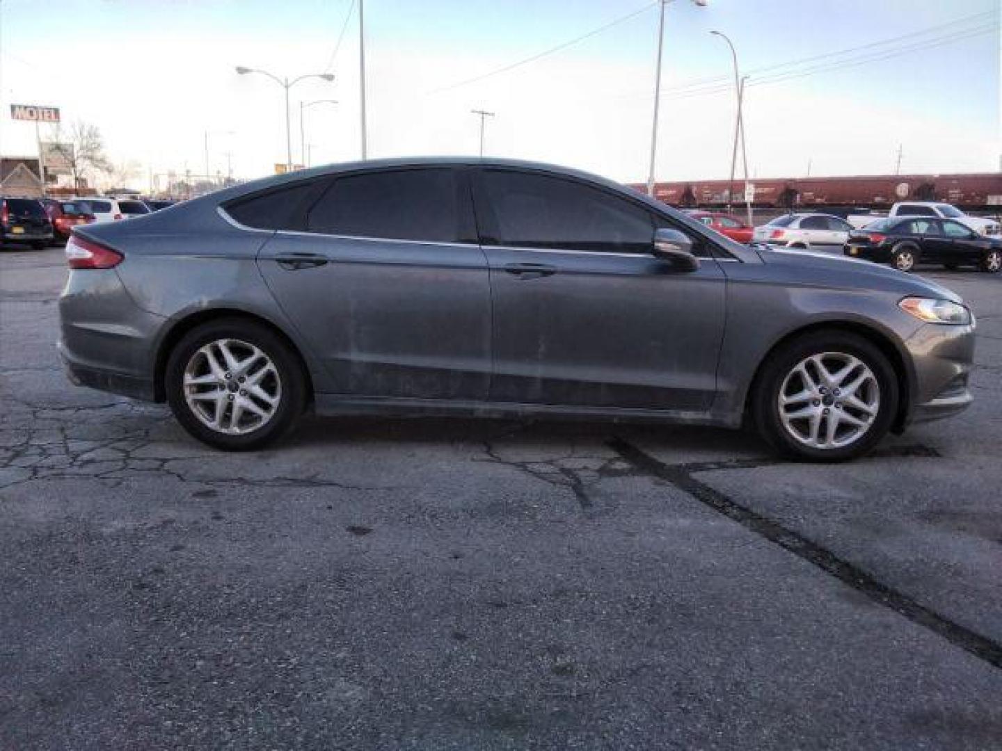 2013 Ford Fusion SE (3FA6P0H75DR) with an 2.5L L4 DOHC 16V engine, located at 4047 Montana Ave., Billings, MT, 59101, 45.770847, -108.529800 - Photo#3