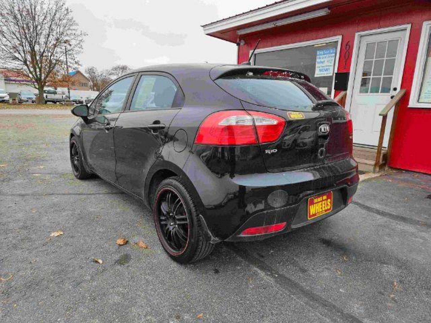 2013 Kia Rio5 LX (KNADM5A38D6) with an 1.6L L4 DOHC 16V engine, located at 601 E. Idaho St., Kalispell, MT, 59901, 0.000000, 0.000000 - Photo#2