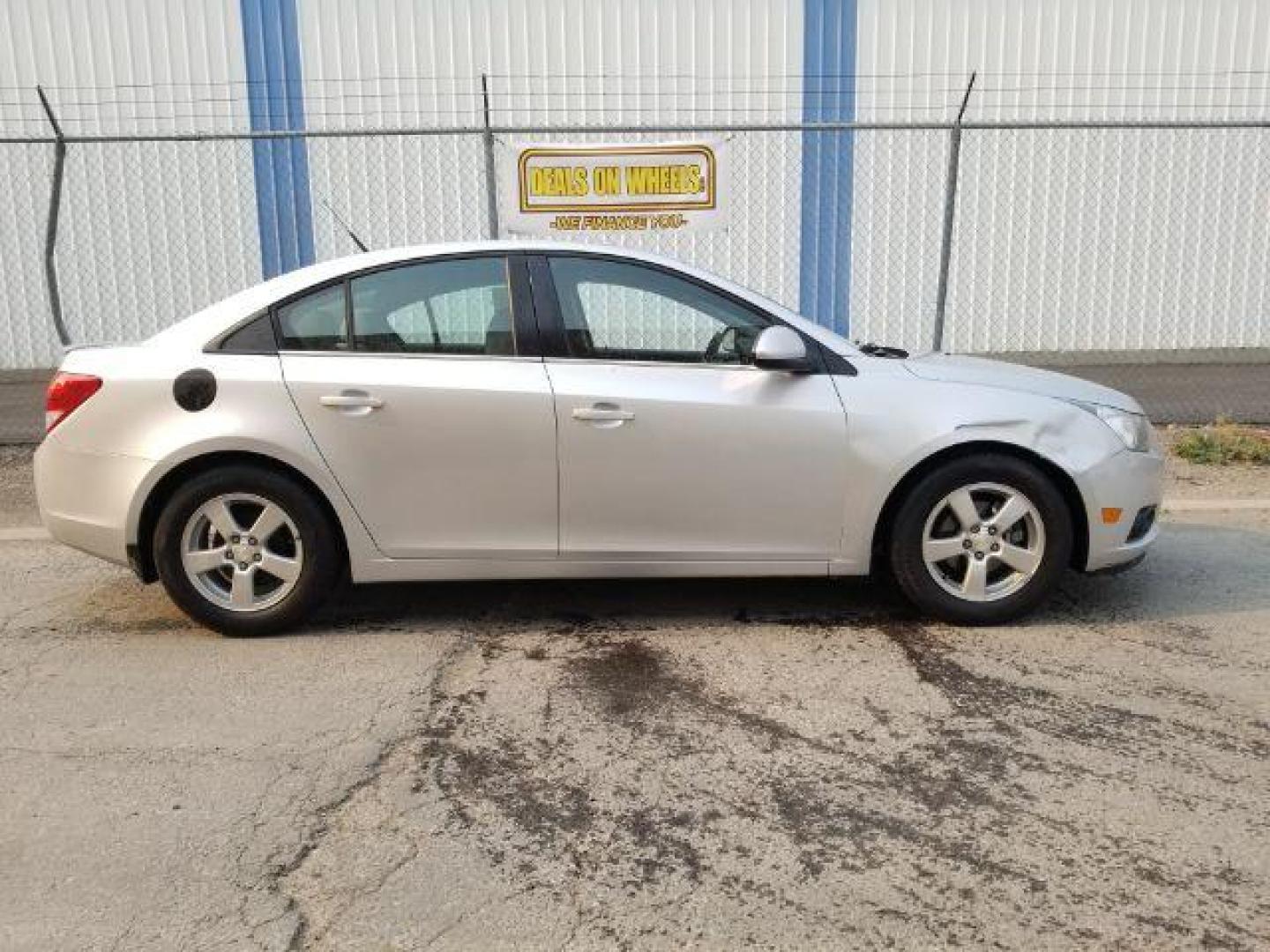 2014 Chevrolet Cruze 1LT Auto (1G1PC5SB8E7) with an 1.4L L4 DOHC 16V TURBO engine, 6-Speed Automatic transmission, located at 4801 10th Ave S,, Great Falls, MT, 59405, 0.000000, 0.000000 - Photo#5