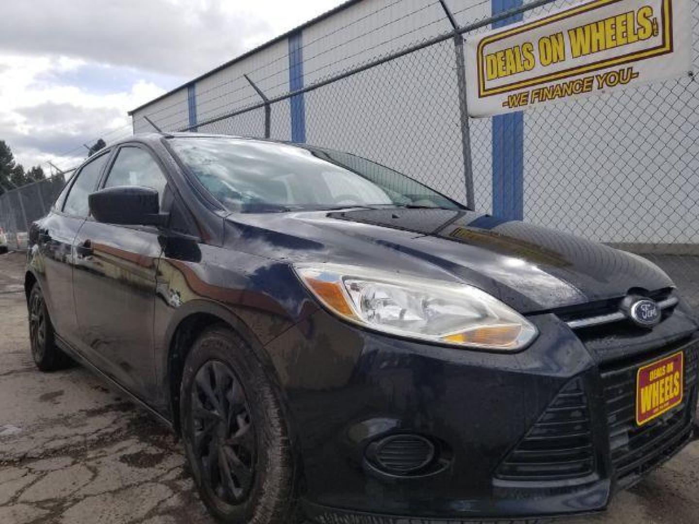 2014 Ford Focus S (1FADP3E20EL) with an 2L I-4 gasoline direct injection engine, located at 4801 10th Ave S,, Great Falls, MT, 59405, 0.000000, 0.000000 - Photo#2