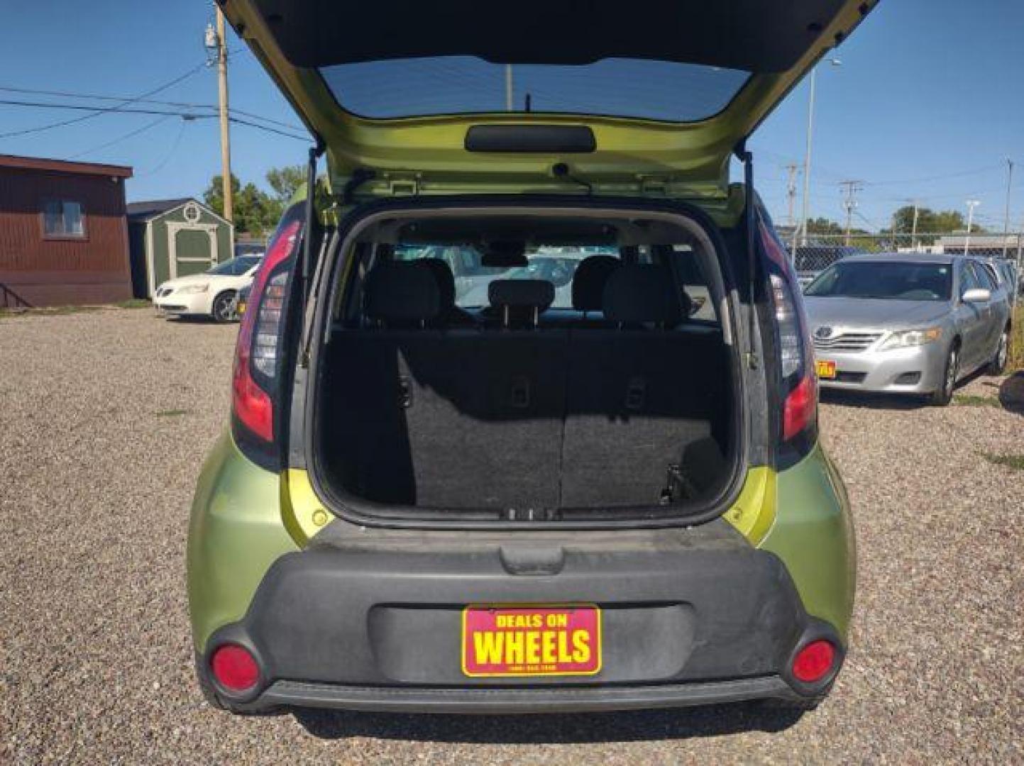 2014 Kia Soul Base (KNDJN2A23E7) with an 1.6L L4 DOHC 16V engine, located at 4801 10th Ave S,, Great Falls, MT, 59405, 0.000000, 0.000000 - Photo#11