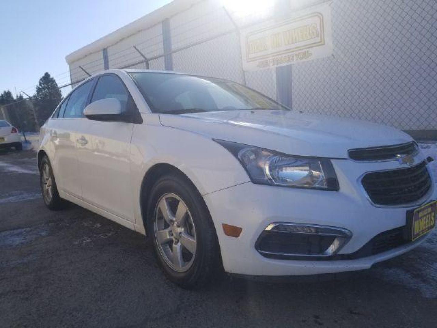 2016 Chevrolet Cruze Limited 1LT Auto (1G1PE5SB0G7) with an 1.4L L4 DOHC 16V TURBO engine, 6-Speed Automatic transmission, located at 1821 N Montana Ave., Helena, MT, 59601, 0.000000, 0.000000 - Photo#2