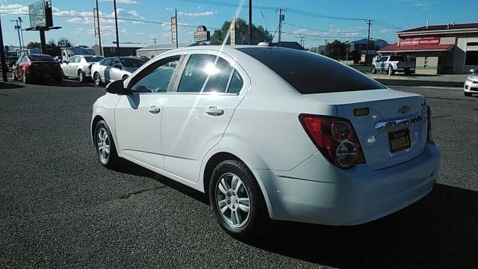 2016 Chevrolet Sonic LT Auto Sedan (1G1JC5SG6G4) with an 1.8L L4 DOHC 24V engine, 6-Speed Automatic transmission, located at 1821 N Montana Ave., Helena, MT, 59601, 0.000000, 0.000000 - Photo#16