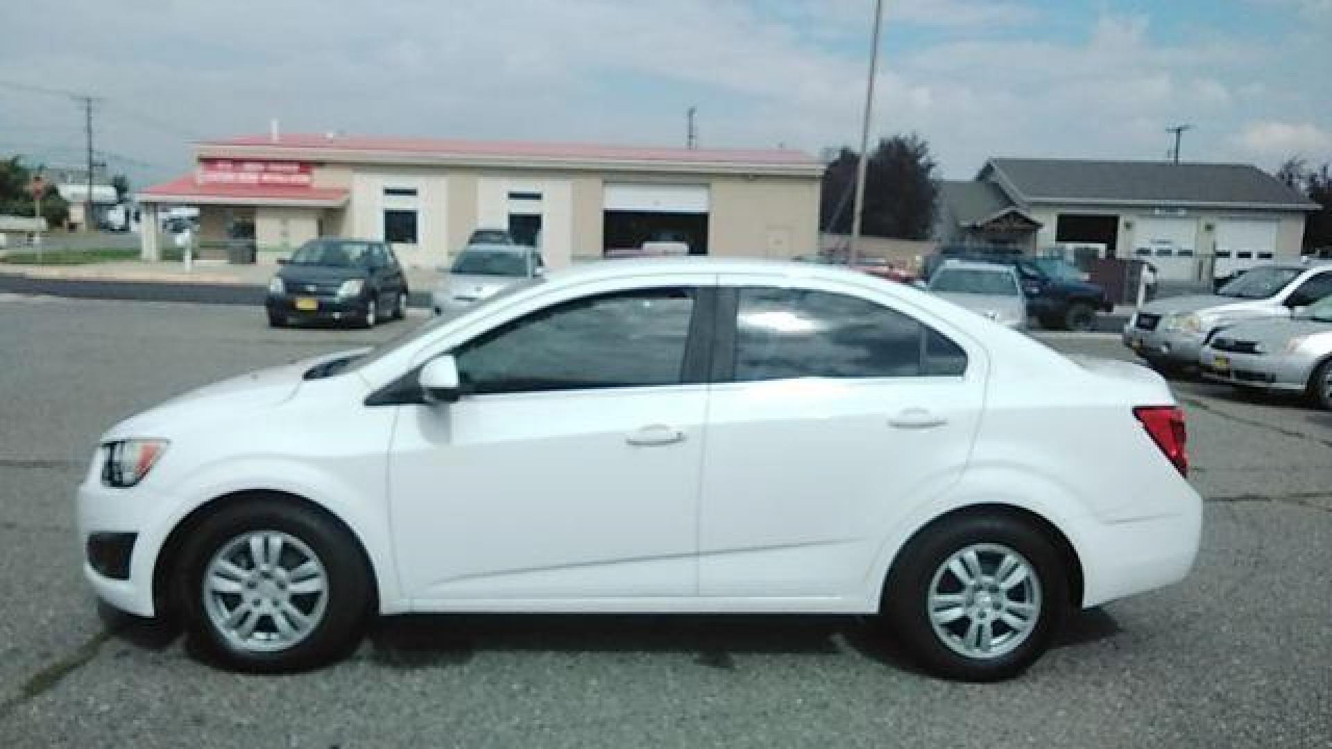 2016 Chevrolet Sonic LT Auto Sedan (1G1JC5SG6G4) with an 1.8L L4 DOHC 24V engine, 6-Speed Automatic transmission, located at 1821 N Montana Ave., Helena, MT, 59601, 0.000000, 0.000000 - Photo#7